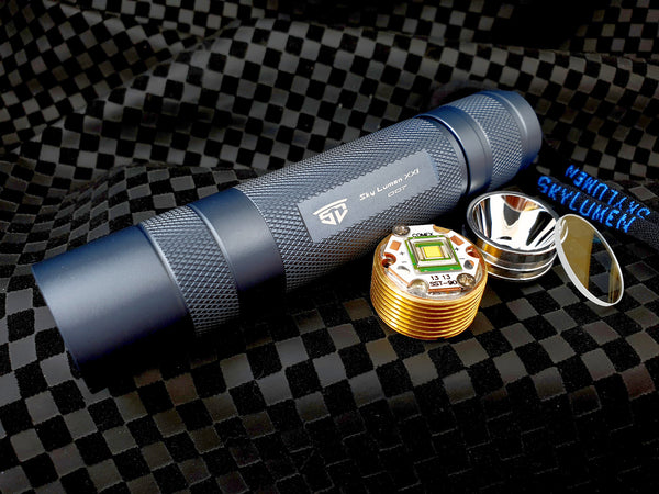 Sky Lumen XXI - Compact SBT90.2 Clicky Thrower